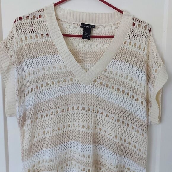 LANE Bryant knitted short sleeve sweater - Picture 2 of 7